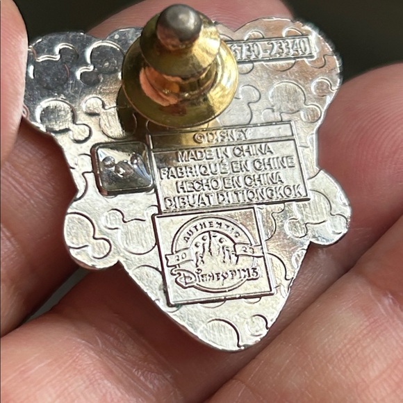 🖤2023 Disney Minnie Pepperoni Pizza Munchlings Series 3 Mystery Pin - Picture 7 of 9